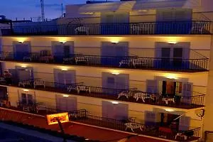 Hostal Ferrer Hotel San Antonio  0*, San Antonio (Ibiza)